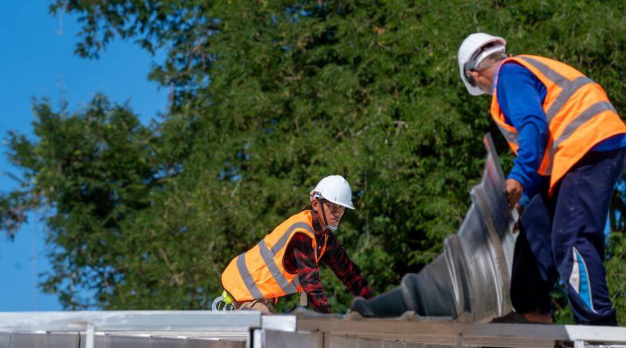 Professional new roof installation services in Loa, UT